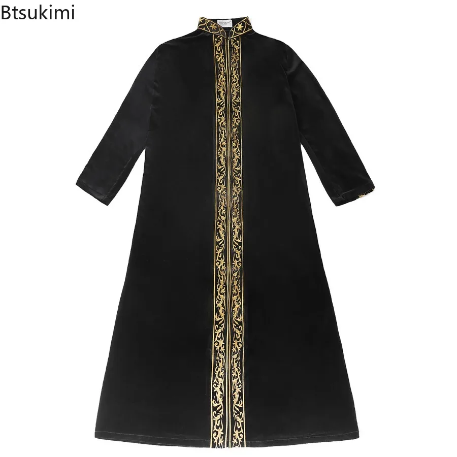 

Middle East Men Clothes Muslim Fashion Abayas Velvet Kaftan Arab Islamic Clothing Saudi Caftan Robe Thawb Ramadan Gown Men Dress