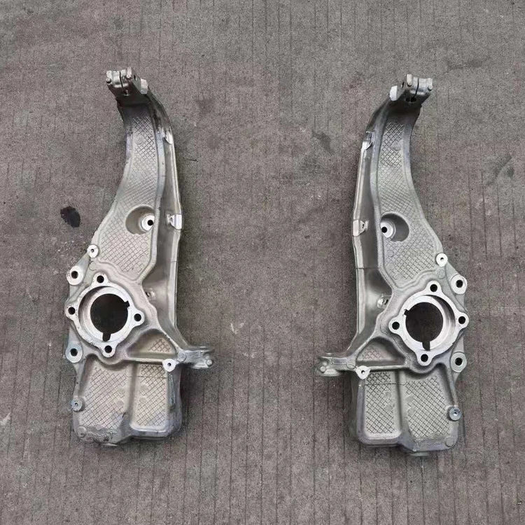 Original auto parts 1030605 1030606 front steering knuckle left and right horns for  model s