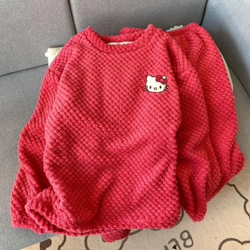 

Зимний пижамный комплект Sanrio Hello Kitty из толстого кораллового флиса для женщин, для улицы и дома, милый, теплый, новый, в мультяшном стиле, для сна