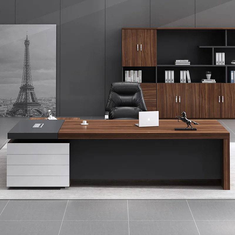 President and manager of the big desk, in charge of single office desk and chair combination commercial