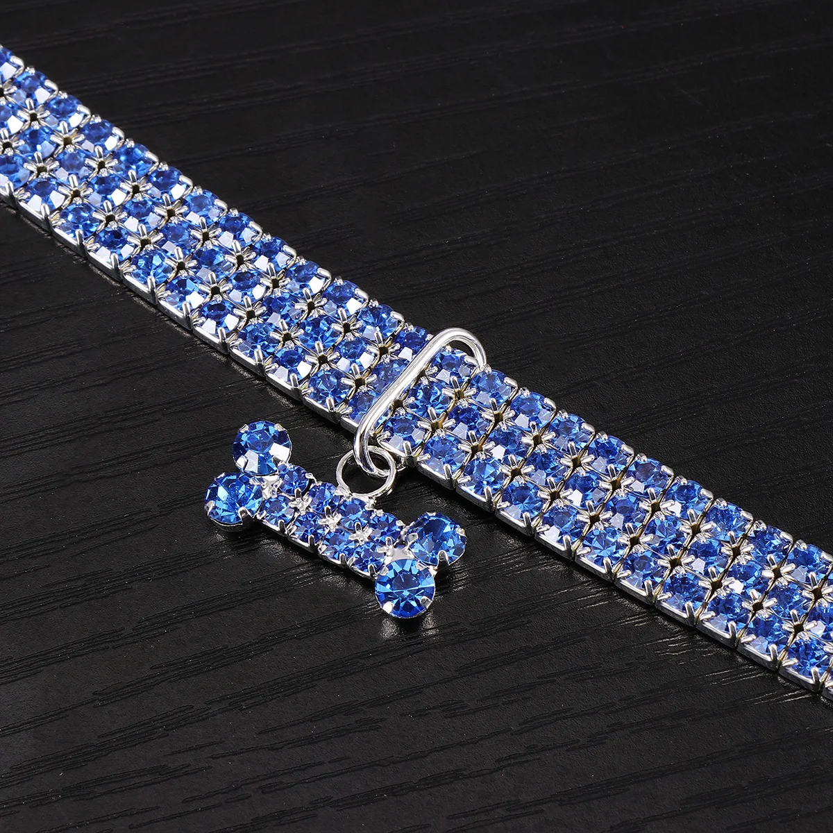 

Rhinestone Pet Collar White Size S Adjustable Shining Crystal Dog Collar for Cats Dogs Fashionable Pet Supplies Accessory