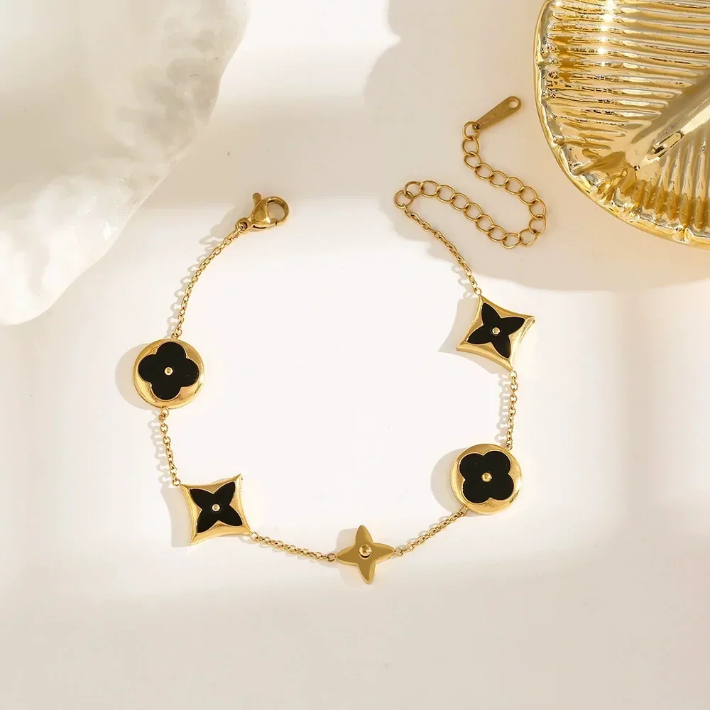 1012025신제품 티타늄 스틸 변색없는 네잎클로버 팔찌, 맞춤형 인터넷 인기 쉘 오화 장신구