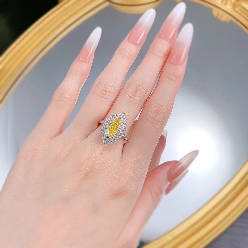 

New 925 Silver High Carbon Diamond Ring for Women 6 * 13mm Horse Eye Yellow Diamond European and American Luxury Set Ring