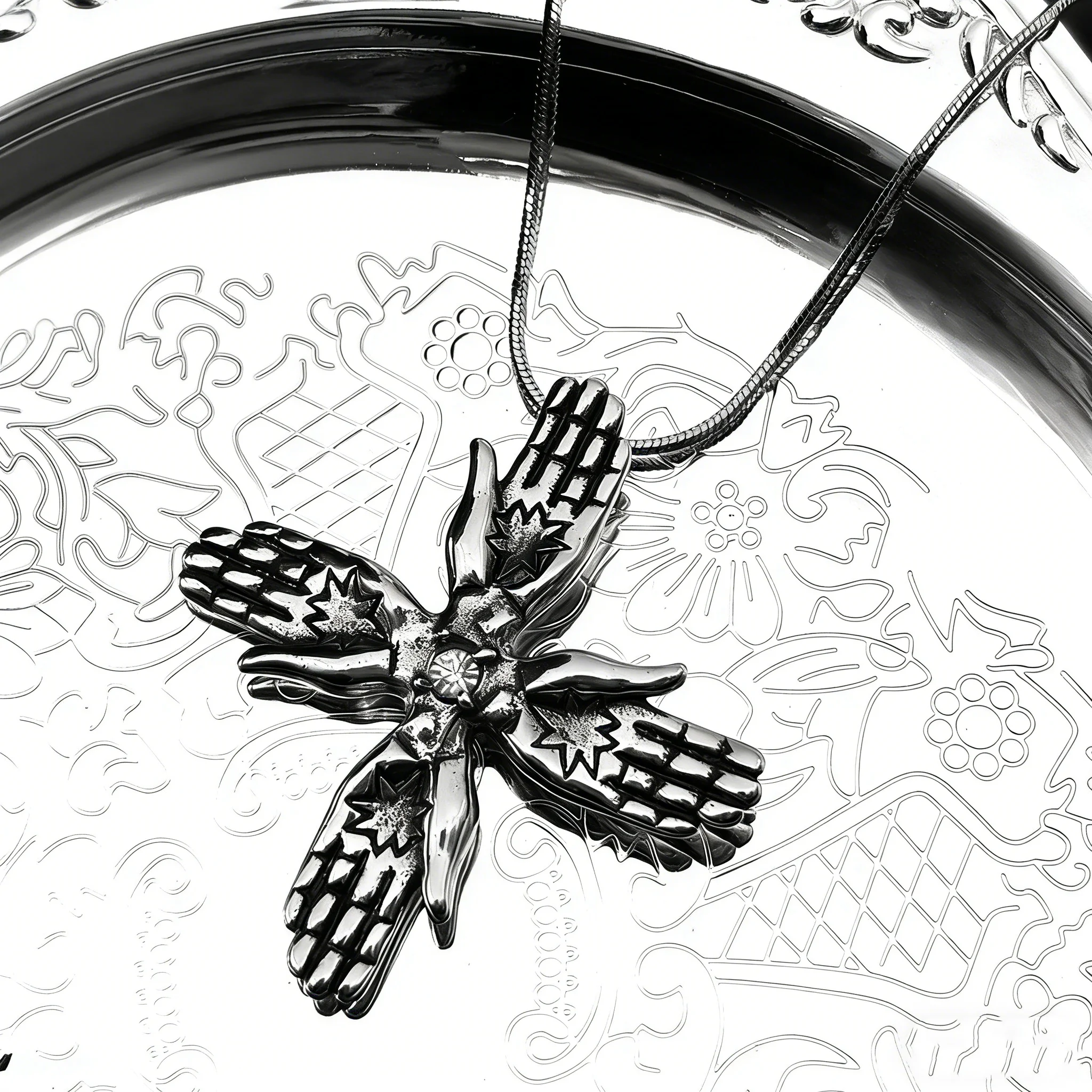 

Pray Hands Cross Punk Chain For Women Men Stainless Steel Black Rhinestone Religion Male Goth Dark Necklace Jewelry Accessory