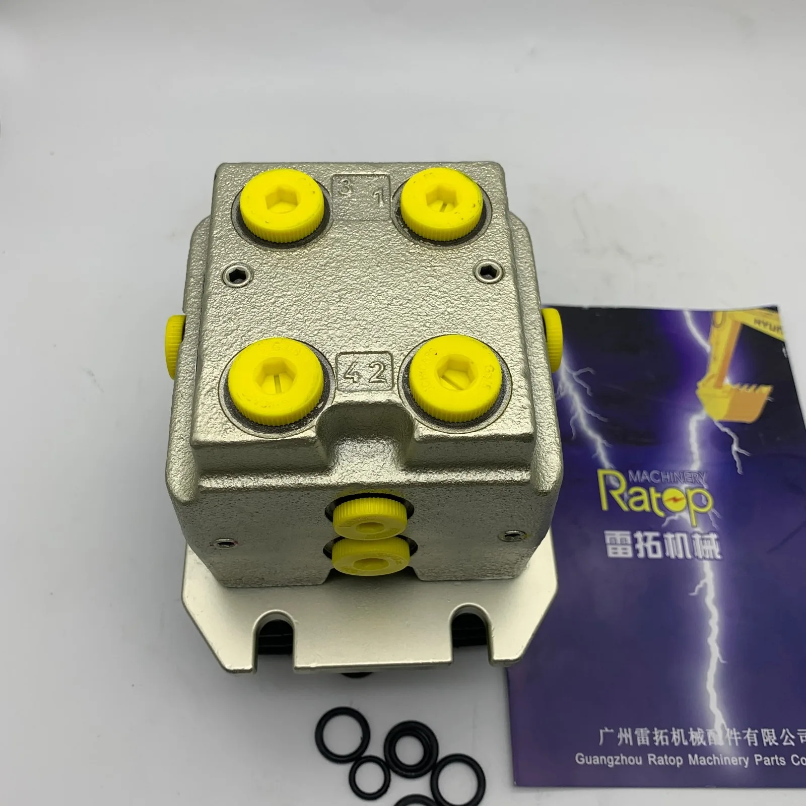 High Quality Excavator Foot Pedal Valve YN30V00105F2 for Excavator SK200-8