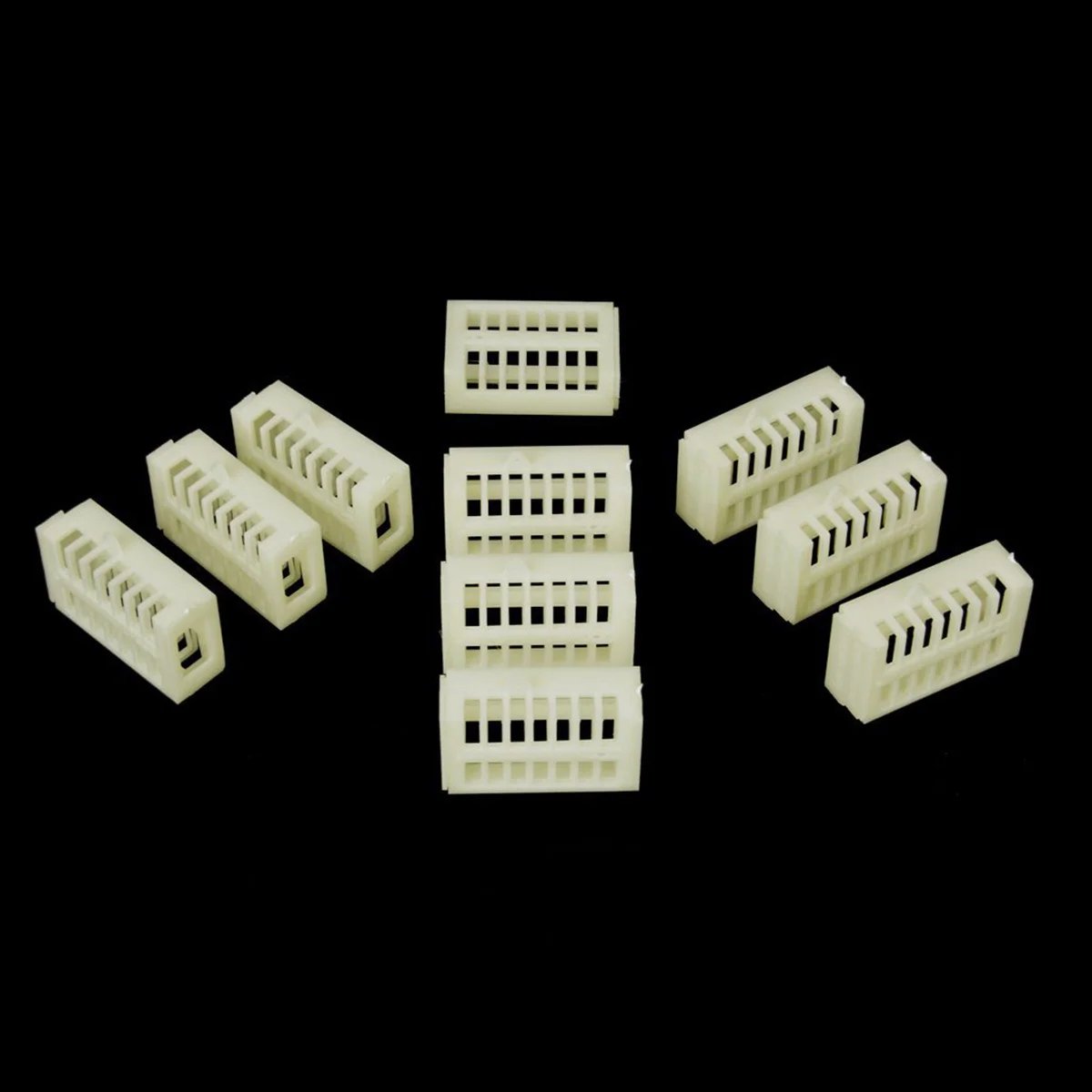 

10Pcs Cage Adjustable Extensible Cream White Match-Box Introduce Moving Catcher Beekeeping Tool Size 48x28x15mm