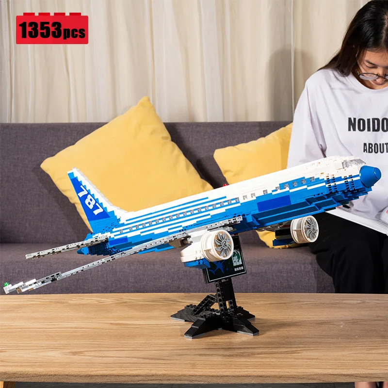 

IN STOCK Creativity Boeing 787 Dreamliner Construction Block Aviation Aircraft Bricks Model Assembling DIY Children's Toys Set