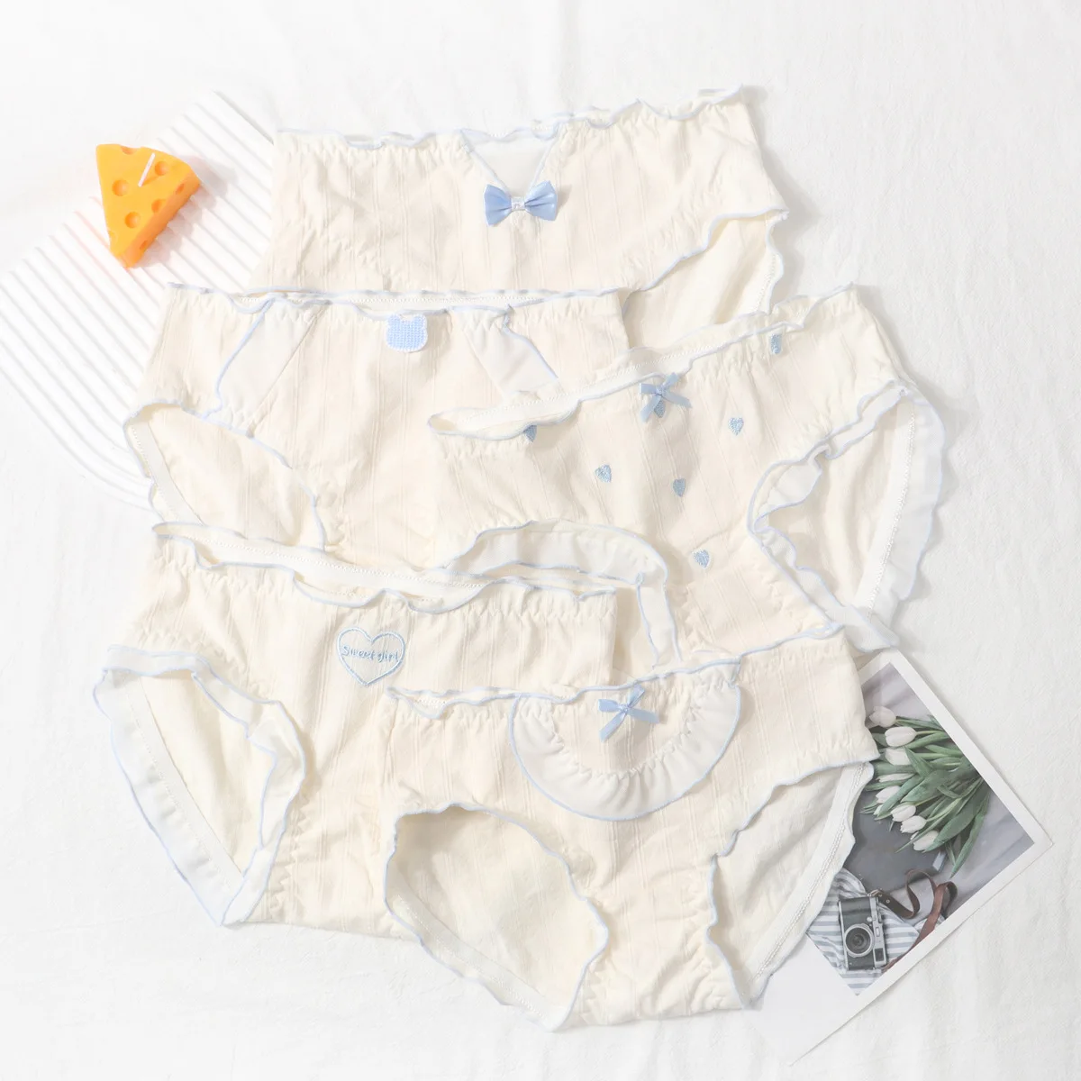 

Трусы для девочек из чистого хлопка, дышащее тонкое нижнее белье с милым принтом, простые и удобные студенческие треугольные брюки