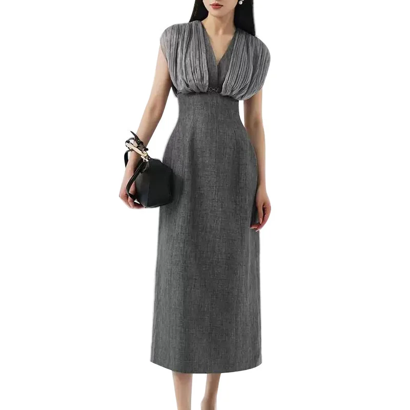 BEWQ Elegancka Sukienka Damska Dekolt V Plisowana Bez Rękawów Wysoki Stan Gazowa Wstawka Wieczorowa Sukienka na Imprezę Jesień 2025 Nowość