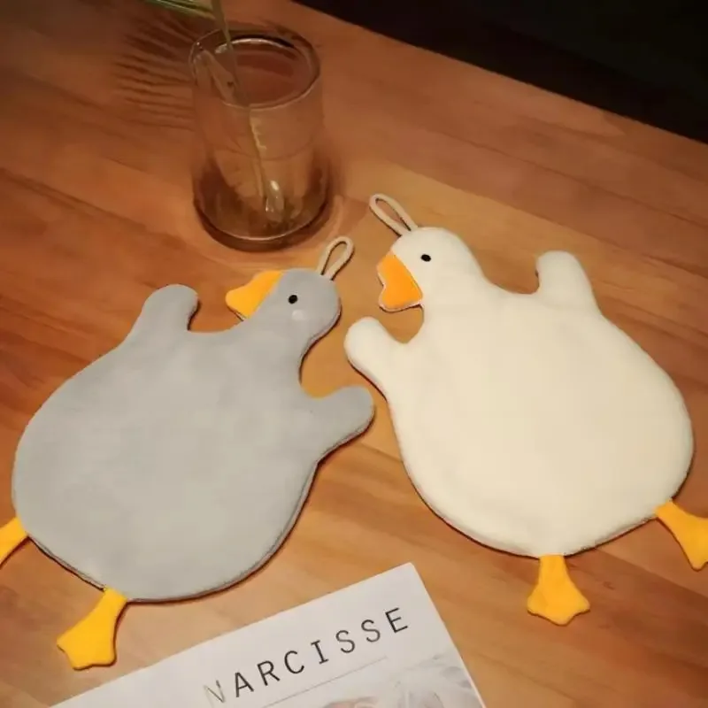 1Pcs Soft Cartoon Goose Hand Towel Kitchen Bathroom and Toilet Hand Towel Hanging Type with Super Water Absorption Quick Drying