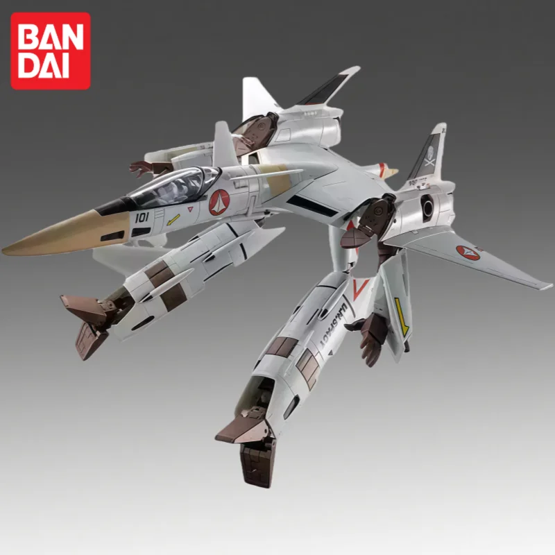 En Stock Bandai Original Banpresto The Super Dimension Fortress Macross Vf 4 figura de acción modelo muñeca nuevos adornos en caja
