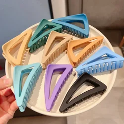 Simple Frosted Triangle Hair Claw Women Girls Solid Color Elegant Barrettes Hairpin Crab Ladies Fashion Hair Style Accessories