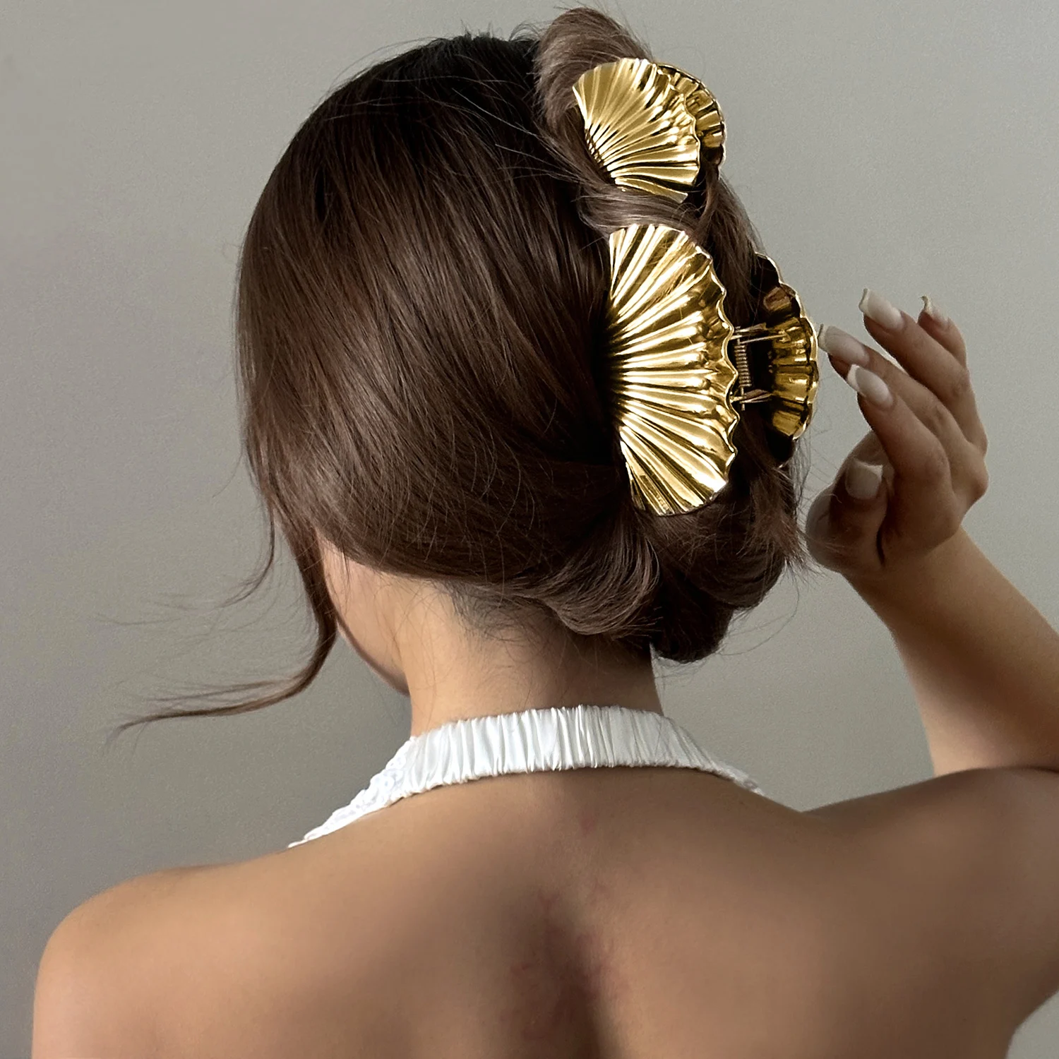 

Metal Irregular Texture Seashell Shape Hair Clips For Women Gold Color Big Shell Bowknot Vintage Hairpins Party Charm Jewelry