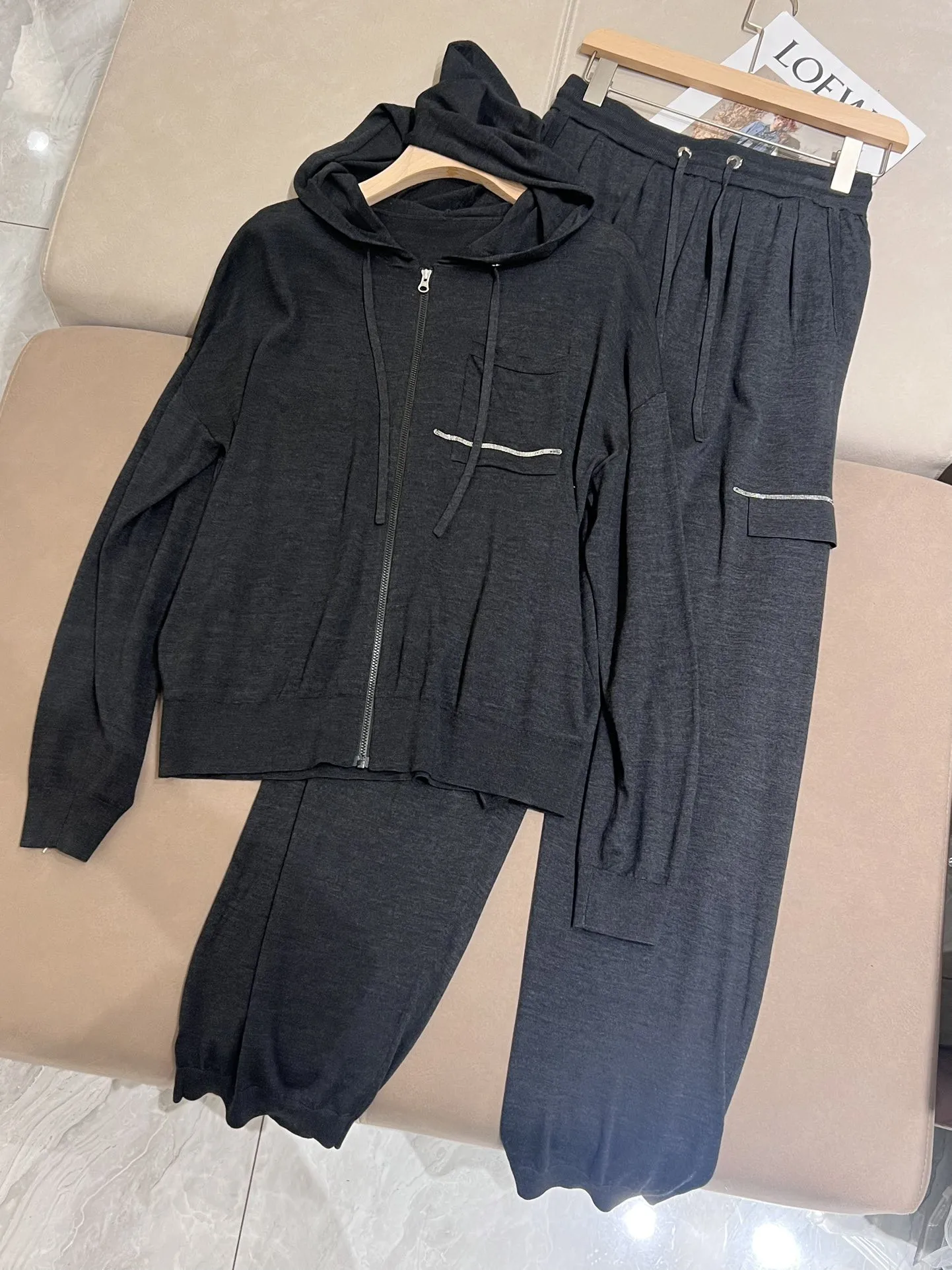 Spring summer wool silk hooded zipped knitted pants suit