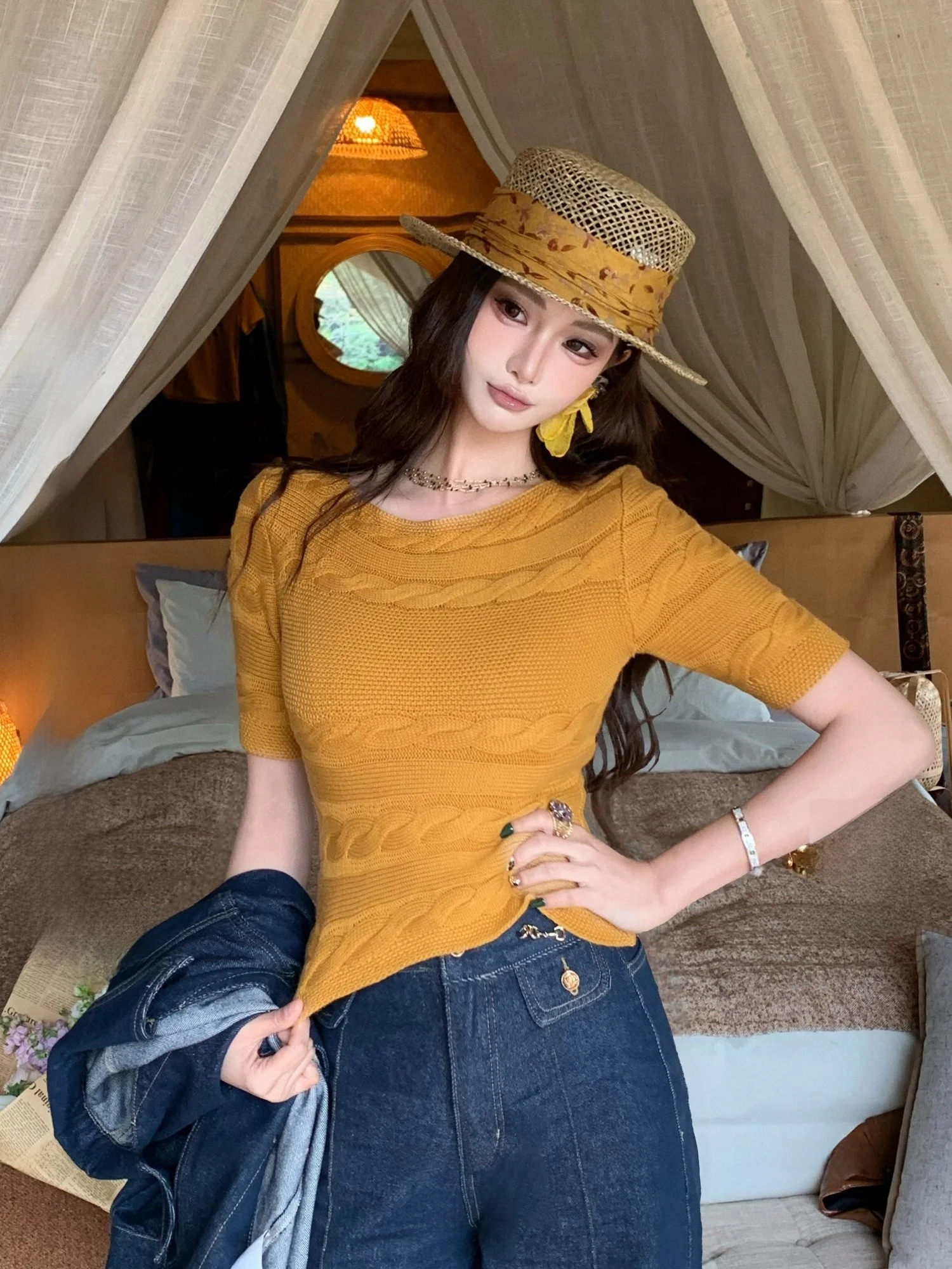 

Новая женская футболка Dadada Warm Sun Twist Flower с круглым вырезом и коротким рукавом, приталенная, в винтажном стиле, повседневная, цветная