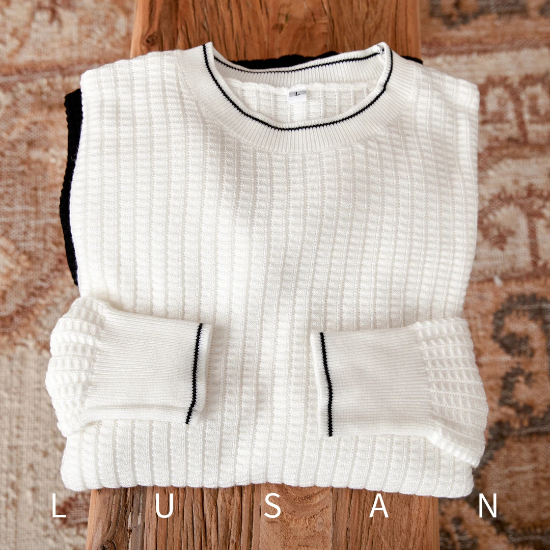Autumn and Winter Round Neck Waffled Knitted Casual Sweater British Fashion Wool Long Sleeve Base Shirt Trendy Men