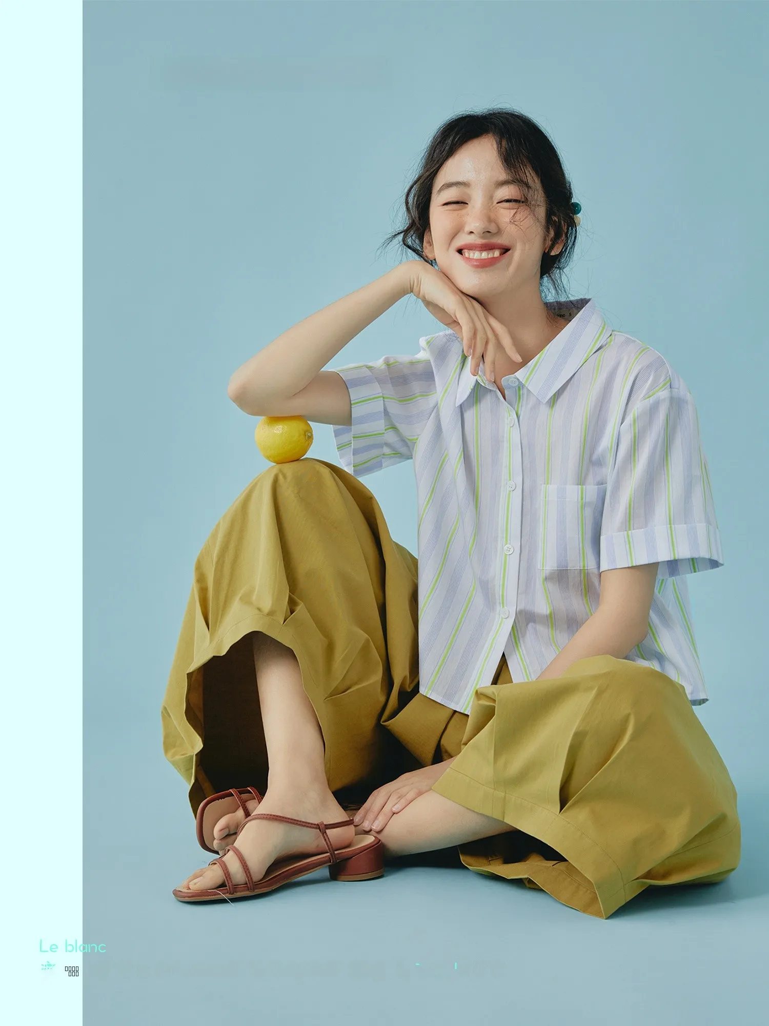 

Летняя женская рубашка Leblanc Fre Stripe с ультракоротким квадратным воротником и коротким рукавом, прямого кроя, из смесового хлопка и нейлона