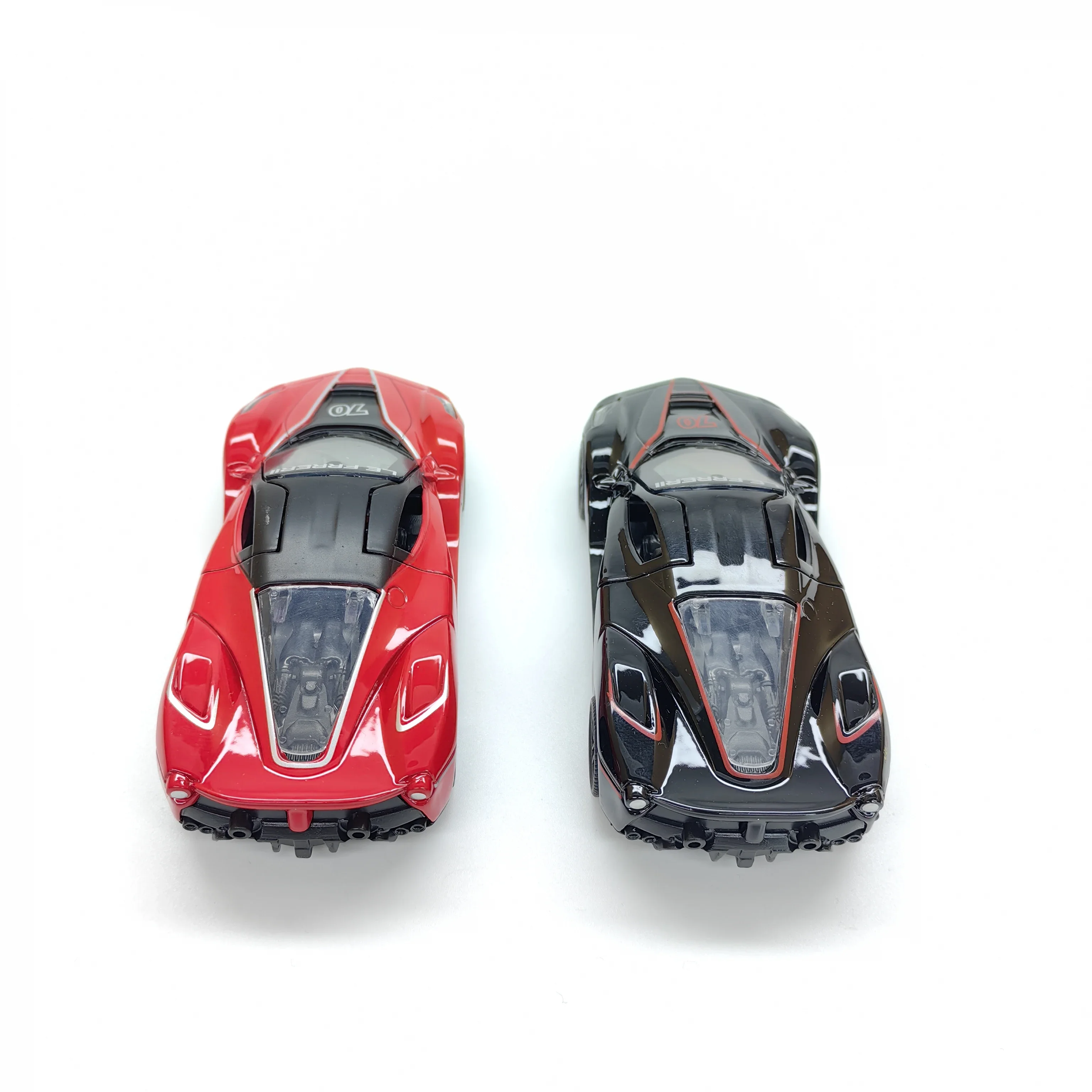 

Classic childhood toy: Reversible car, thick alloy racing car model, perfect for boys to play with.