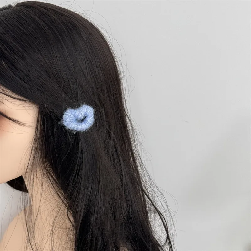 Woolen winding small heart-shaped hairclip autumn and winter sweet girl cute hairclip sideclip bangsclip hairaccessory new style