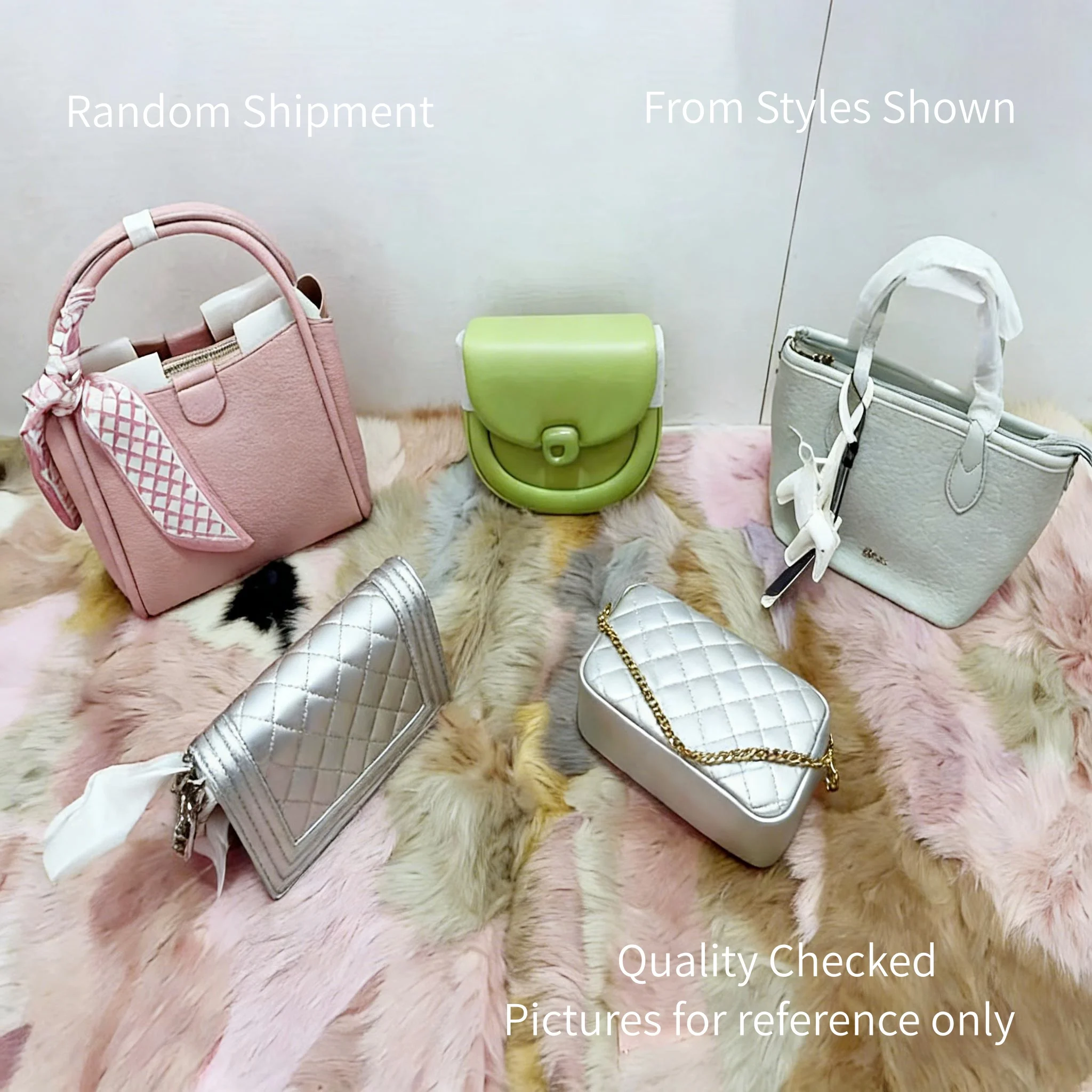 

Women Fashion Handbag Mixed Styles Random Shipment（Light color series）
