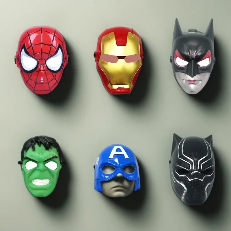 

Marvel The Avengers Cosplay Decoration Anime Figure Spider Man Iron ManCaptain America Hulk Black Panther Toy Kids Birthday Gift