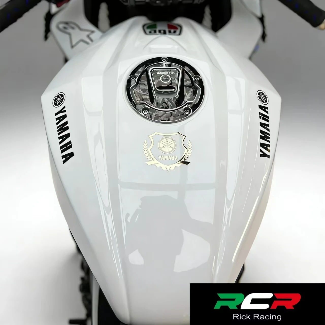 

Защитная накладка на топливный бак для CFMOTO 450SR, цельнолитая, увеличенной высоты, для гоночных мотоциклов.