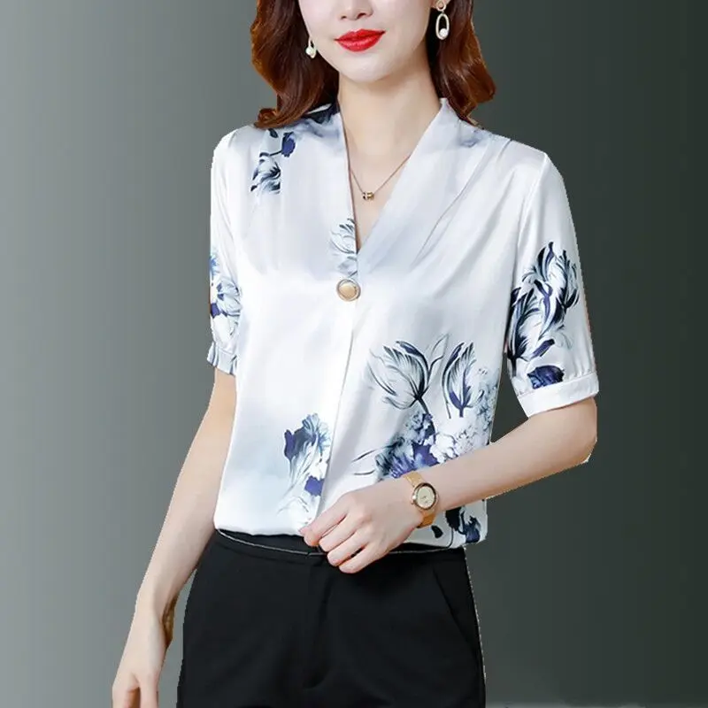 Summer Fashionable Printed V-Neck Blouse Womens Clothing 2023 New Korean Casual Commute Short Sleeve Loose Shirt for Female