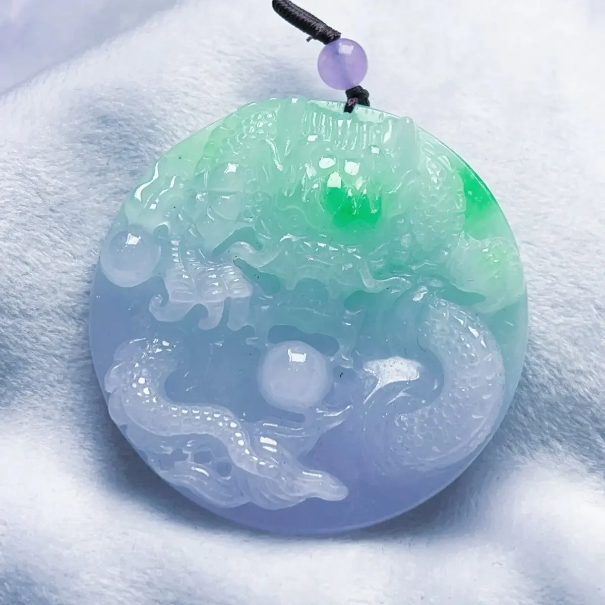 

Pure natural Myanmar jadeite hand-carved domineering dragon brand jade pendant