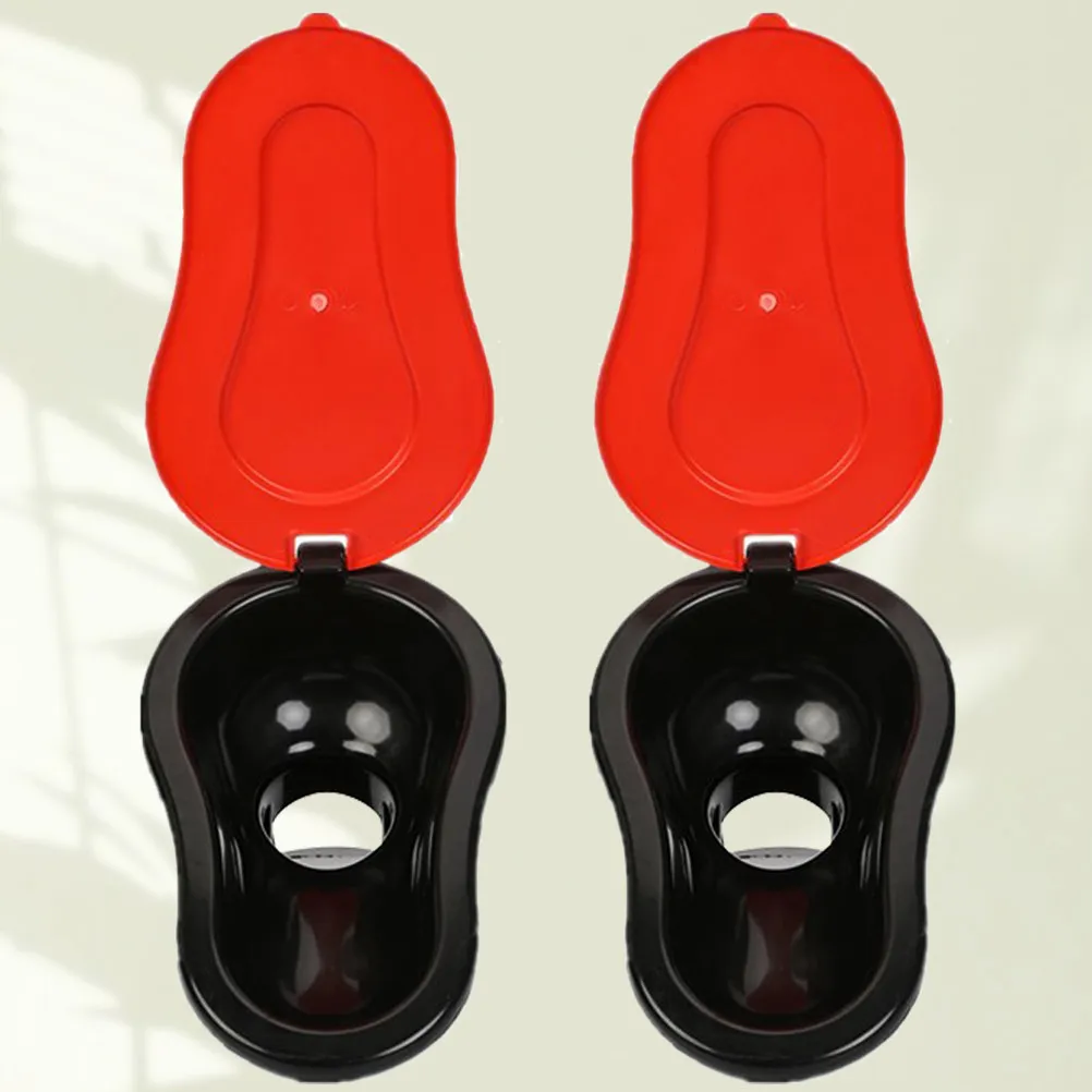 

2Pcs Plastic Squat Toilet Thickened Design Small Portable Temporary Toilet Outdoor Worker Use Black Base Red Cover for Worksite