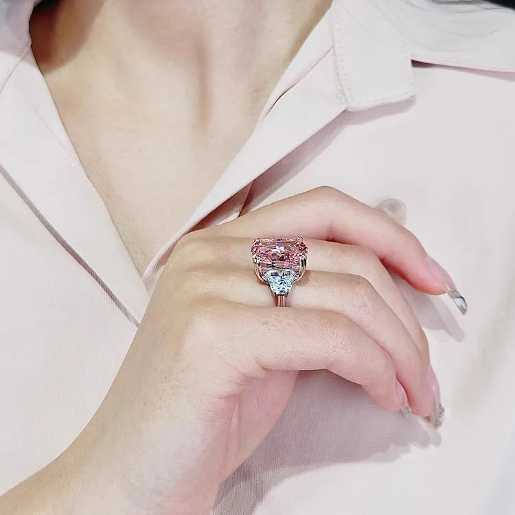 S925 Sterling Silber Ring Mode Leichter Luxus Kissenförmiger Quadratischer Diamantring Hochkarätiger Diamant Rosa Zirkonium Verlobungsring – Detail 11