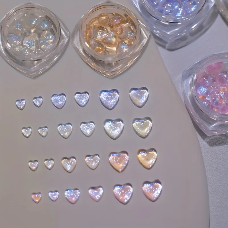 4 Boxen 3D Transparente Mehrfarbige Herzförmige Nagelcharms, Klare Harz-Strass-Schmuckstücke für Maniküre-Zubehör