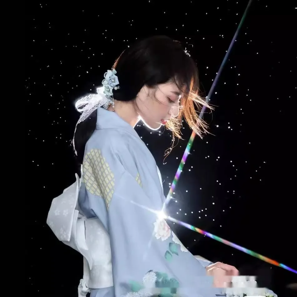 新しい着物女性のフォーマルウェア伝統的な和風改良された水色着物浴衣写真旅行服