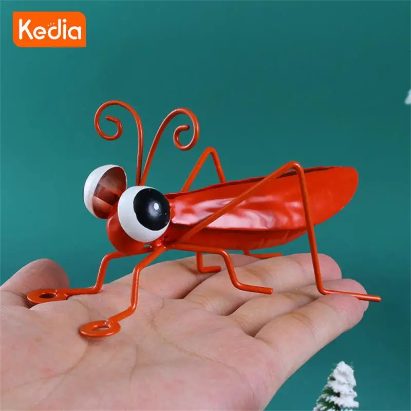 Unique Simulation Grasshopper Ornament Artistic Outdoor Garden Decor Life-like Realistic Landscape Miniature Handcrafted Popular