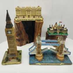 UK London Tower Bridge Buckingham Palace Big Ben Canadan Viking Pirate Boat Desk Ornaments Decoration Articles Handicraft