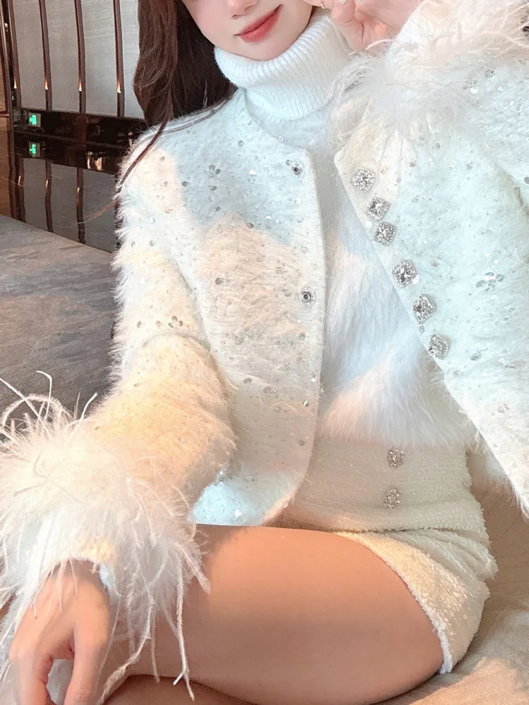 UCXQ Fashion Short Jacket Korean Style O Neck Sequined Ostrich Fur Long Sleeve Elegant Warm Coat Women 2024 Autumn Winter 3C1975