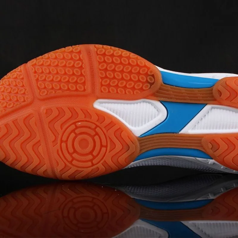 Новое поступление 2025, обувь для настольного тенниса, мужская и женская дизайнерская обувь для двора, унисекс, противоскользящая обувь для бадминтона, брендовая спортивная обувь унисекс