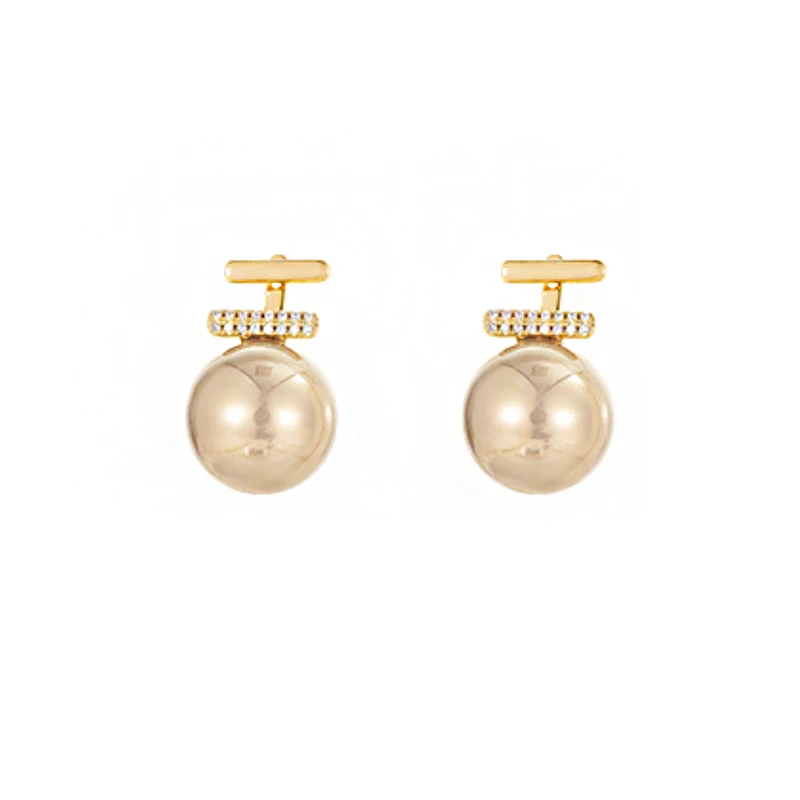 

French new retro front and rear wearing pearl earrings niche stud earrings daily temperament commuting