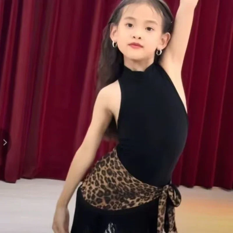 夏子供ラテンダンスドレス服女の子練習セットスプリットタッセルヒョウ柄タイトフィットスカート練習スーツ