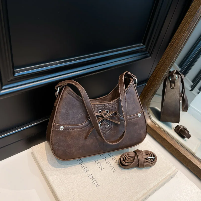 

Сумки через плечо с блестками из искусственной кожи, изысканные простые сумки с горячей распродажей 2025 года для женщин, однотонные универсальные сумки на плечо с бантом