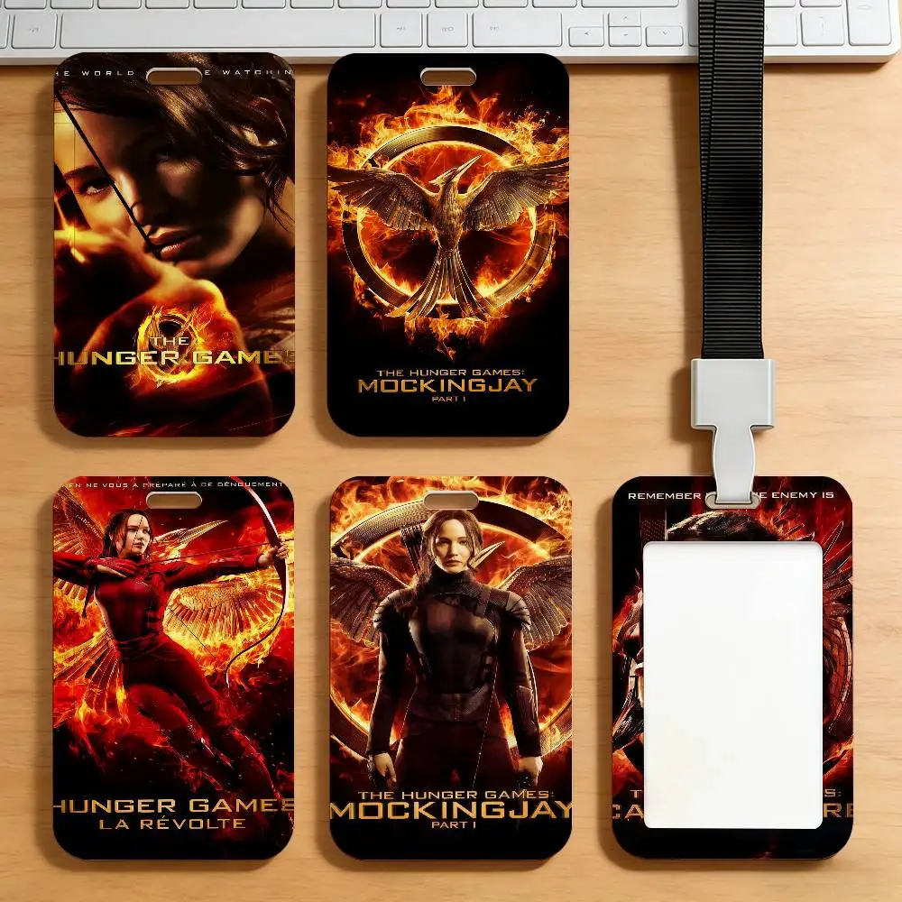 

Фильм «Приключения Х»: Кардхолдер «Игры Хунгер-Геймс» для транспортных и рабочих пропусков, удостоверений личности, студенческих карт и карт питания