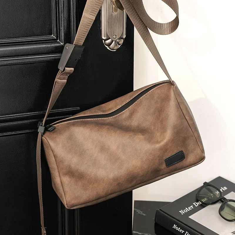 Fashion Crossbody Bag Men Soft PU Leather Shoulder Messenger Bag For Men Large Capacity Fitness Crossbody Bags Satchel Ipad Bag