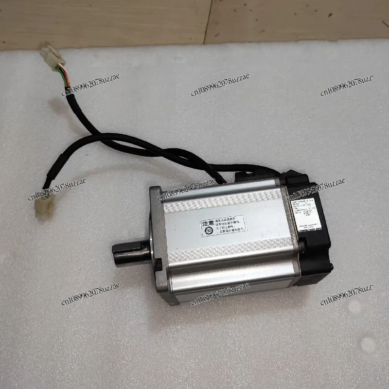 

MHMJ082G1U,750w