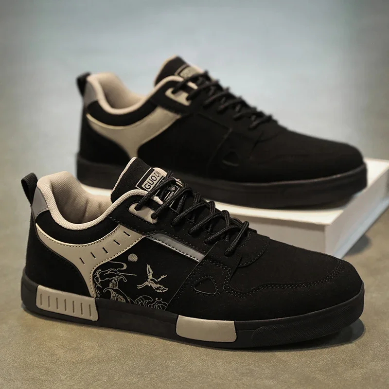 

Men's Easy To Wipe Clean Skate Shoes Good Grip Low Top Lace-up Sneakers Men's Shoes