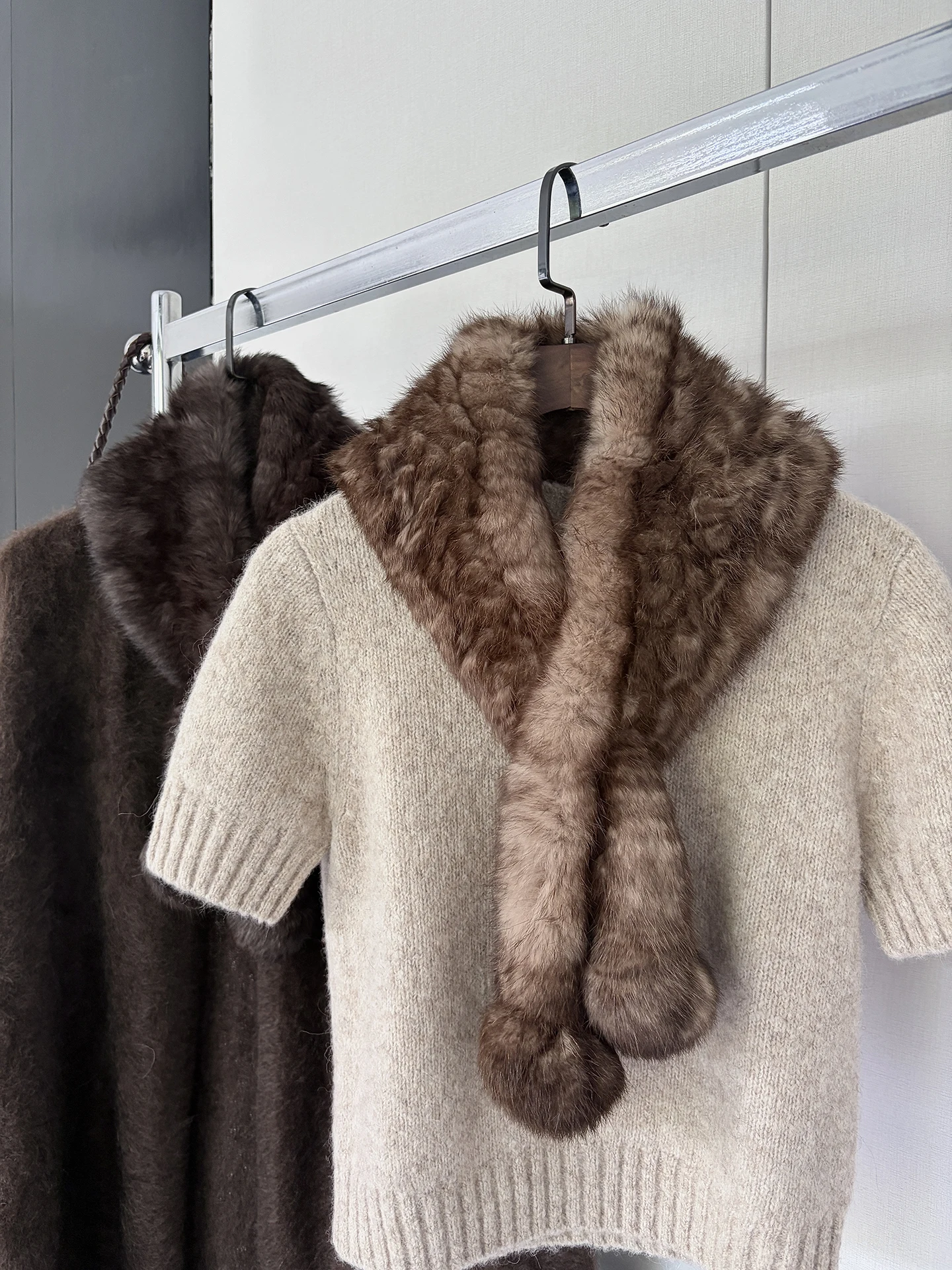 retro-handwoven-rabbit-fur-scarf-triangular-shawl-thick-warm-winter-fashion-accessories-for-women-gradual-color-gradient