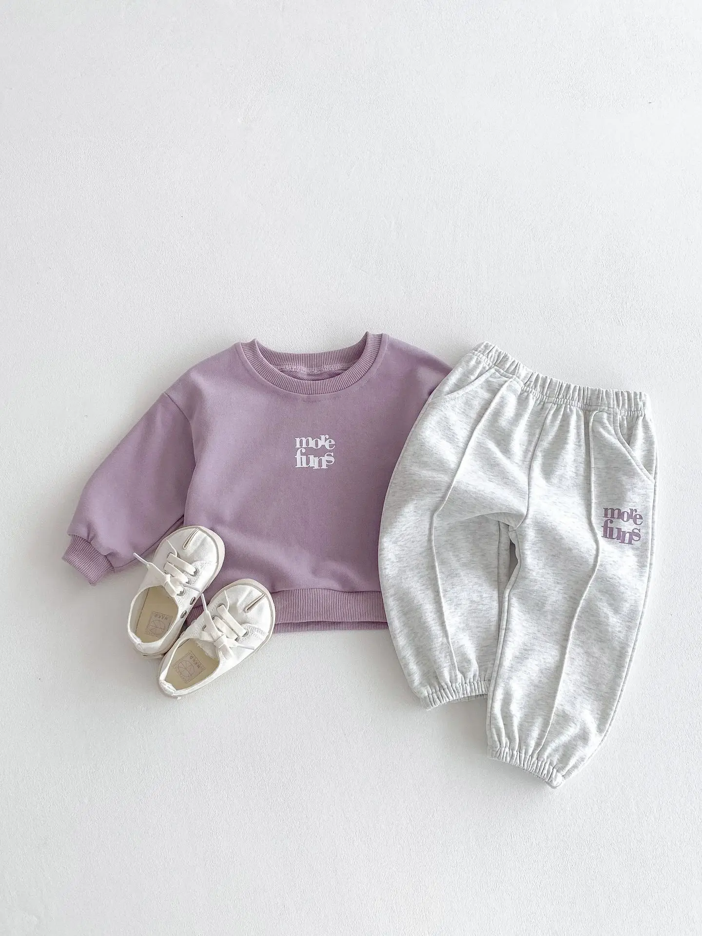 Koreanischer Stil Frühling/Herbst Neues 2-teiliges Set für Kleinkinder & Kinder, reine Baumwolle, Farbblock-Sweatshirt & Jogginghose – Detail 9