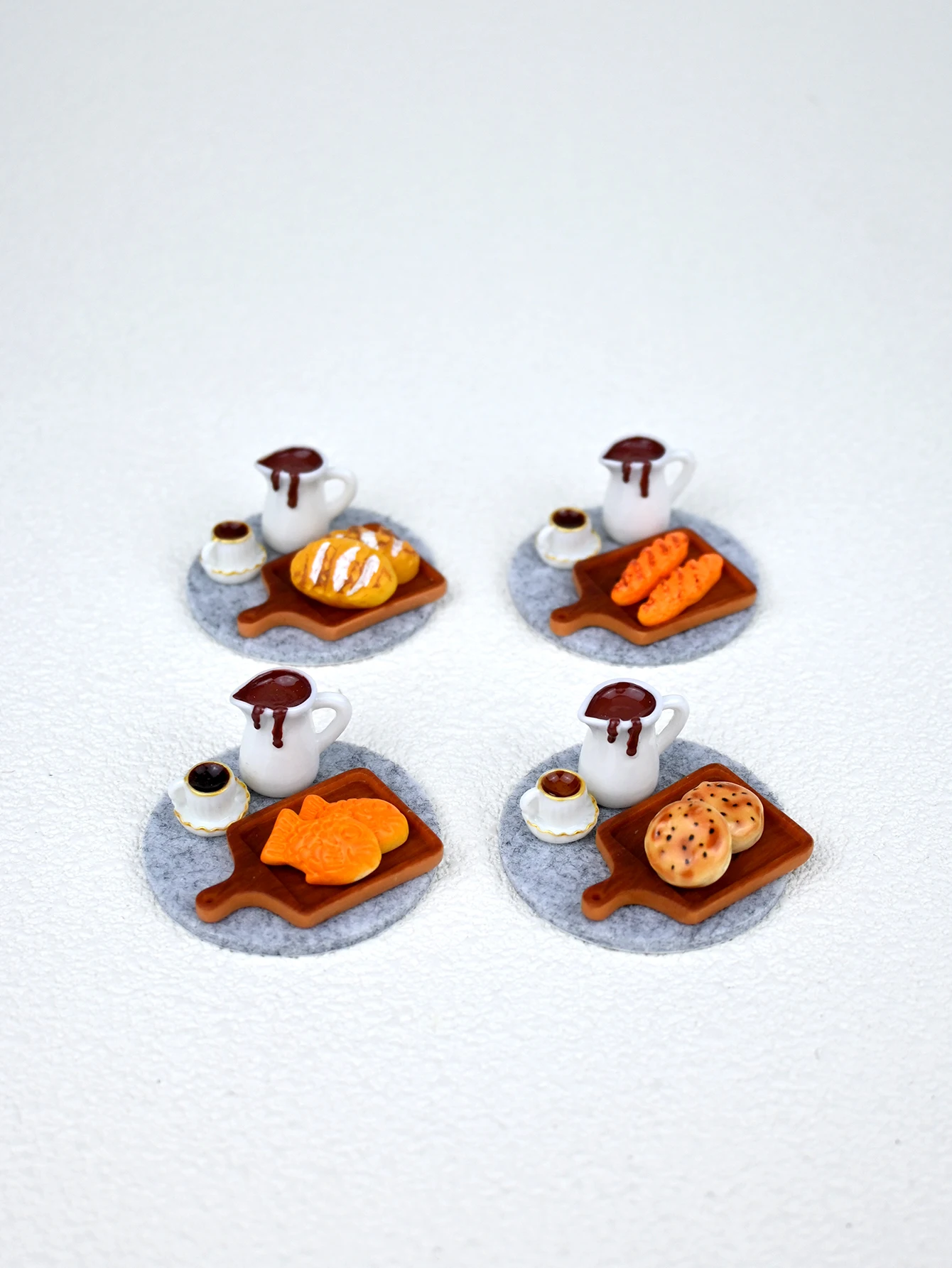 A Miniature Bread Set Scene Decoration, Dollhouse Dollhouse Accessories, Dollhouse Toys, Miniature Food Toys, Photography Props, Micro-Landscape Decorations, Miniatures Decoration, Small Gifts, Giveaways, Home Decor Items