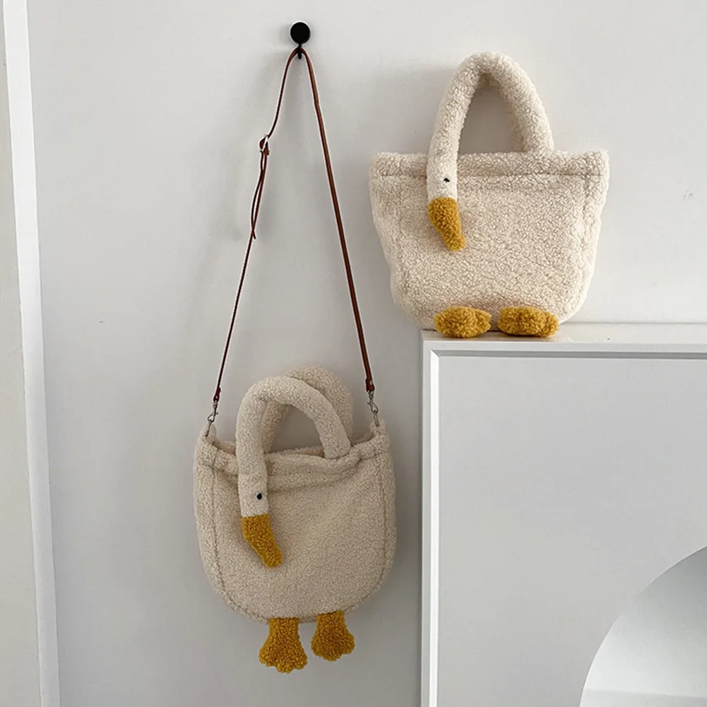 

Plush Shoulder Bag Soft Cartoon Goose Messenger Bag Casual Fashion Cute Portable Adjustable Strap Simple Warm for Shopping Party