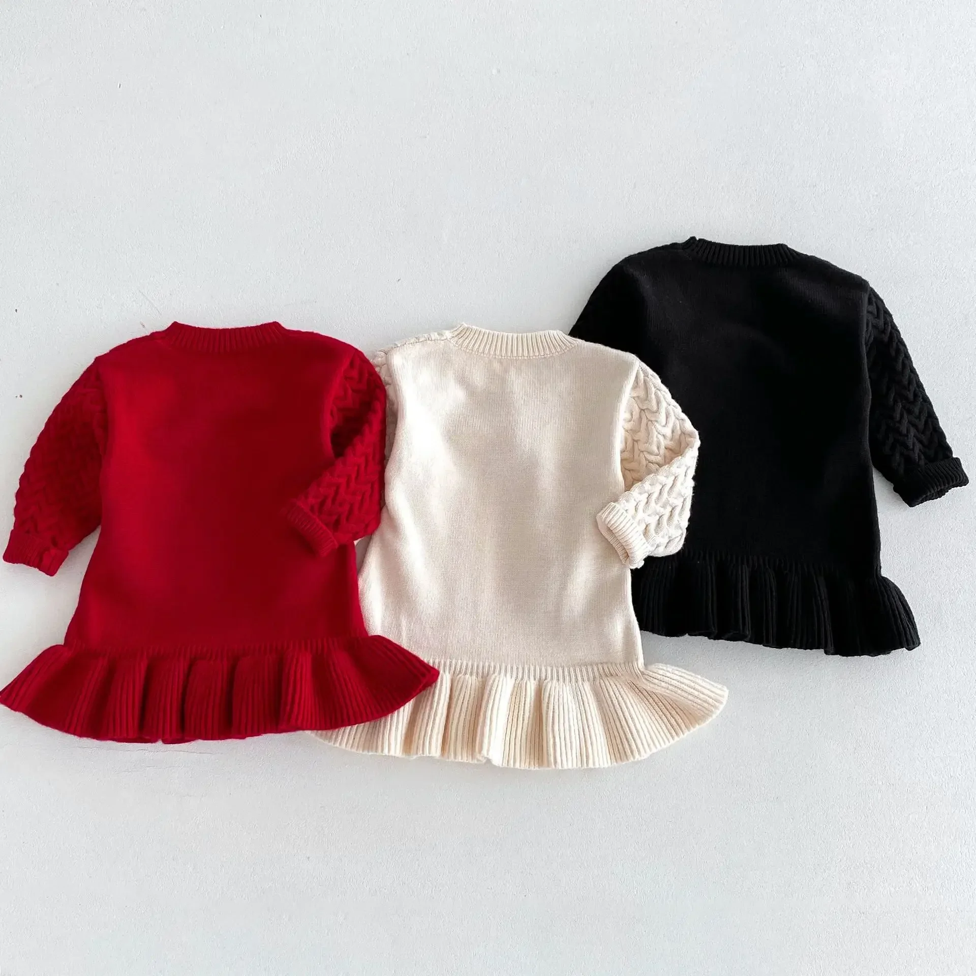 Autumn and Winter Korean New Girls Sweater Dress Children Twists Round Neck Long Sleeve Warm Knitted Ruffles Dress