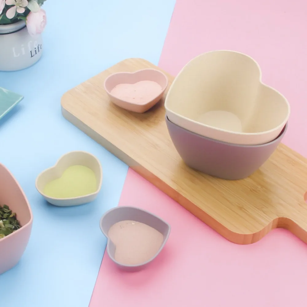 Cute Home Food Heart-Shape Sauce Dishs Dipping Bowls Wheat Straw Soy Sauce Dishes Mini Side Seasoning Unbreakable Dessert Dishs