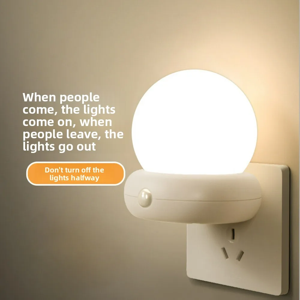 

Plug-in Motion Sensor Night Light - Smart Home Hallway Light for Seniors' Night Use Auto-Rechargeable Intelligent Night Lamp